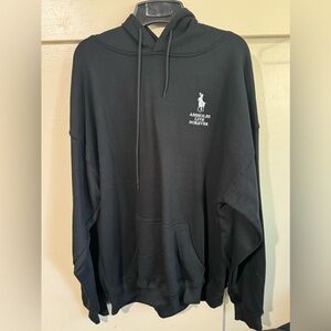 Linda Finegold polo player sweatshirt